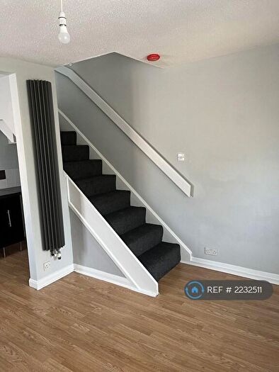 1 Bedroom Terraced House To Rent In Alfred Close, Chatham, ME4