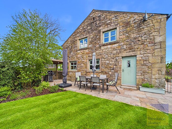 4 Bedroom Semi-Detached House For Sale In Chipping Road, Thornley With Wheatley, PR3