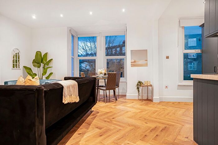 1 Bedroom Flat To Rent In Acton Ln, London, NW10