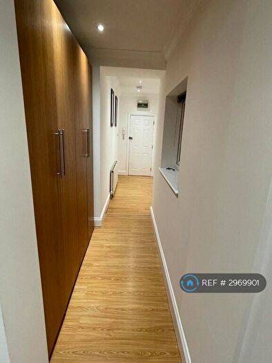 1 Bedroom Flat To Rent In The Exchange, Purley, CR8
