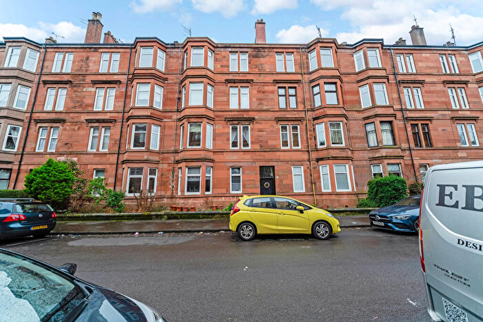 2 Bedroom Flat To Rent In Dundrennan Road, Glasgow, G42