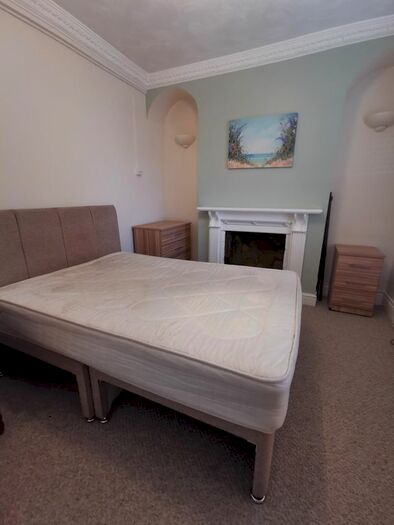 4 Bedroom Property To Rent In Inkerman Street, St. Thomas, Swansea, SA1