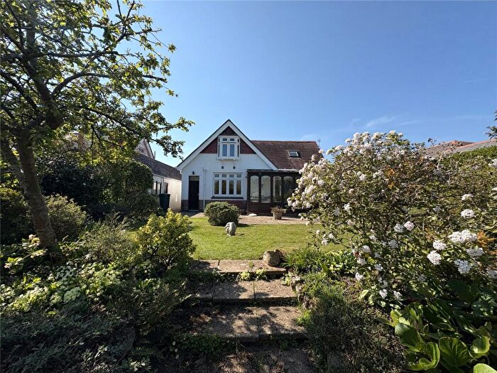 4 Bedroom Detached House For Sale In Palmers Road, Wootton Bridge, Ryde, PO33
