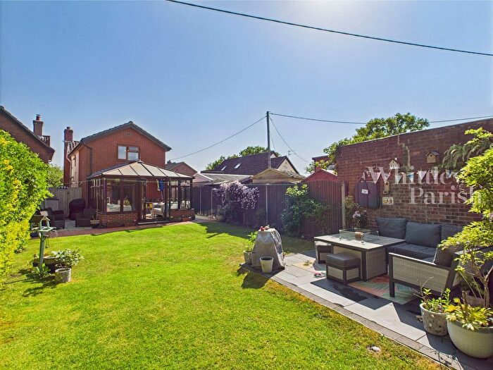 3 Bedroom Detached House For Sale In Blackmill Lane, Great Moulton, Norwich, NR15