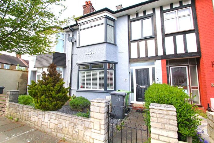 4 Bedroom Terraced House For Sale In Pendennis Road, Tottenham, N17