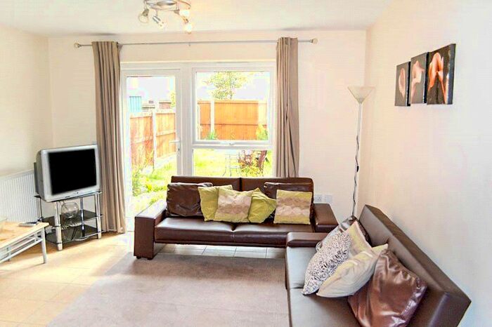 4 Bedroom Terraced House To Rent In Devonshire Street South, Manchester, M13