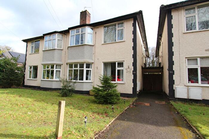 3 Bedroom Flat To Rent In Abbeydale Road South, Dore, S17