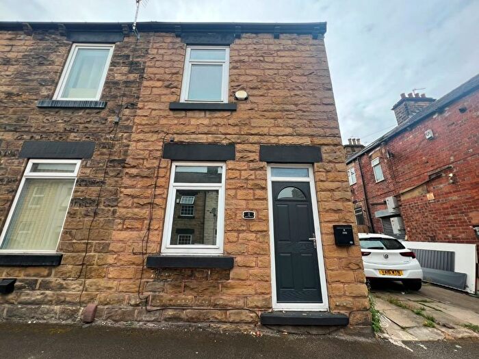 2 Bedroom End Of Terrace House For Sale In James Street, Barnsley, South Yorkshire, S71