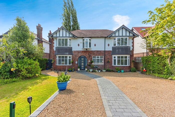 5 Bedroom Detached House For Sale In Acre Lane, Cheadle Hulme, Cheadle, SK8