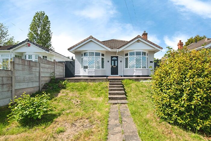 3 Bedroom Detached Bungalow For Sale In Allens Avenue, West Bromwich, B71