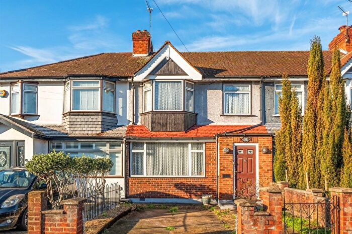 3 Bedroom Terraced House For Sale In Woodgrange Gardens, Enfield, EN1