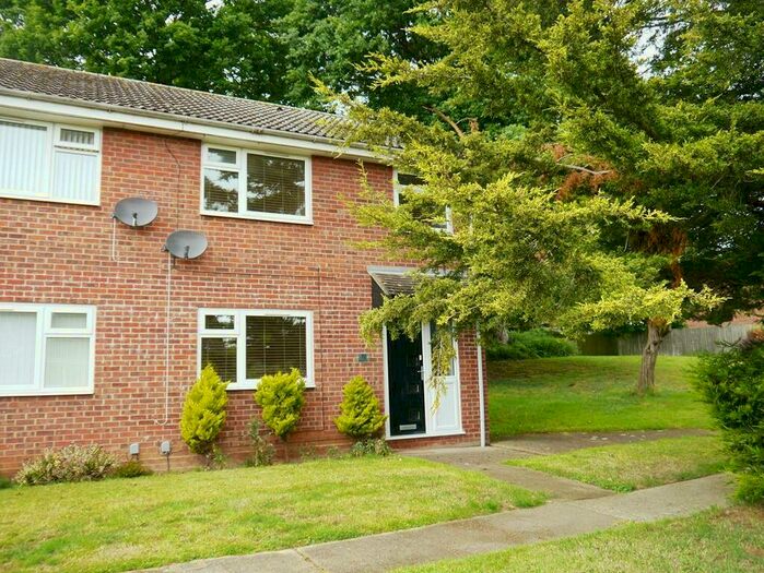 3 Bedroom End Of Terrace House To Rent In Canterbury Close, Ipswich, Suffolk, IP2
