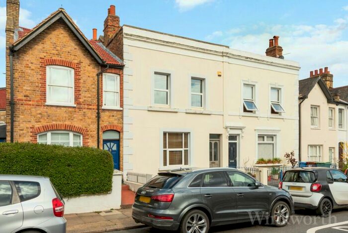 4 Bedroom House To Rent In Lanvanor Road, London, SE15