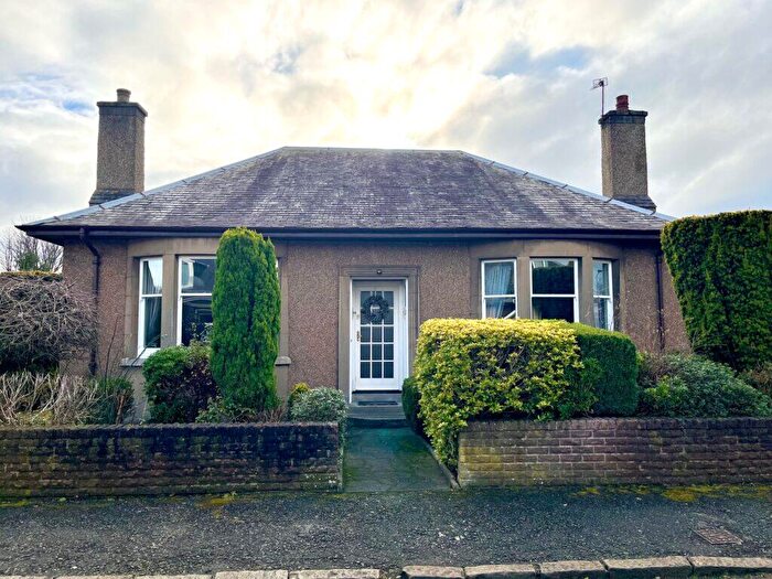 2 Bedroom Detached Bungalow To Rent In Brentham Avenue Stirling, FK8