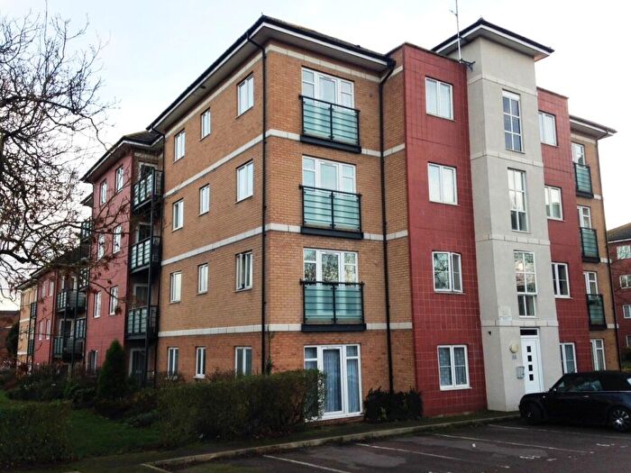 1 Bedroom Apartment To Rent In The Parklands, LU5