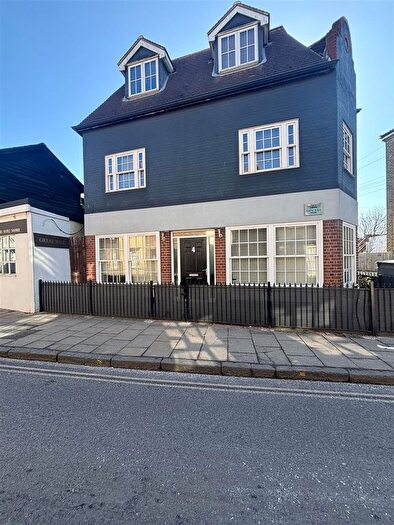 1 Bedroom Property To Rent In East Street, Rochford, SS4