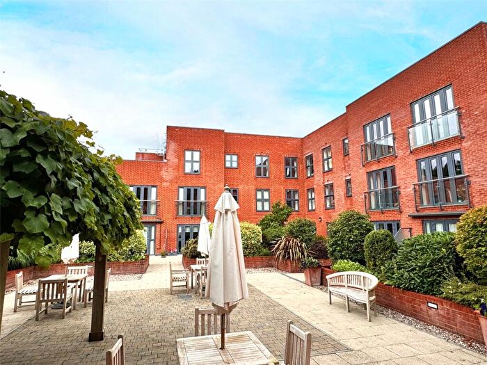 2 Bedroom Apartment For Sale In Caesars Place, Ockford Road, Godalming, GU7