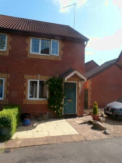 2 Bedroom Semi-Detached House To Rent In Jordan Close, Market Harborough, LE16