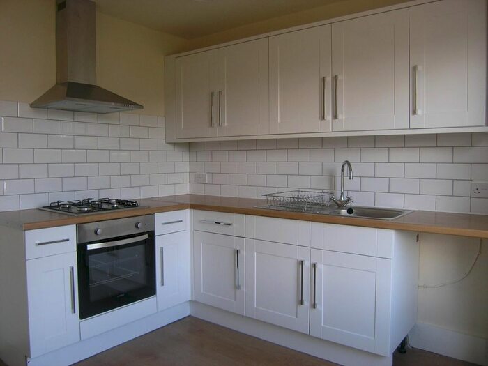 1 Bedroom Flat To Rent In Sussex Avenue, Ashford, TN24