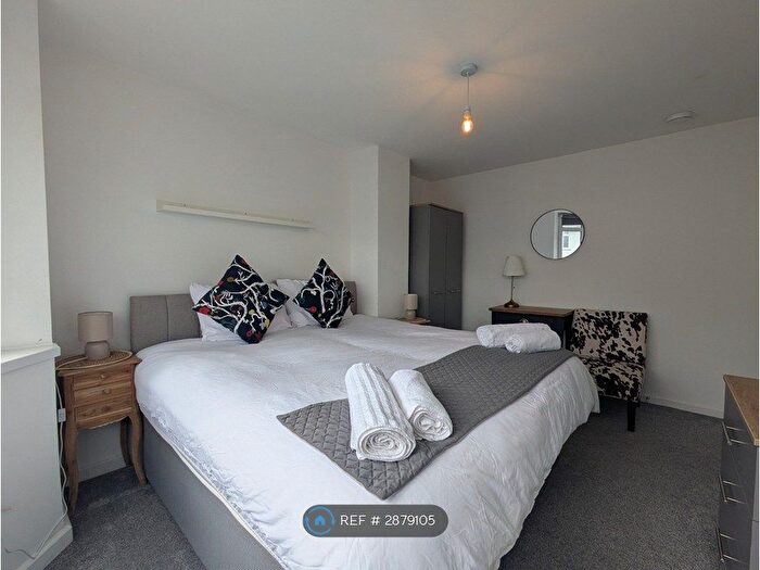 3 Bedroom End Of Terrace House To Rent In The Ride, Bristol, BS15