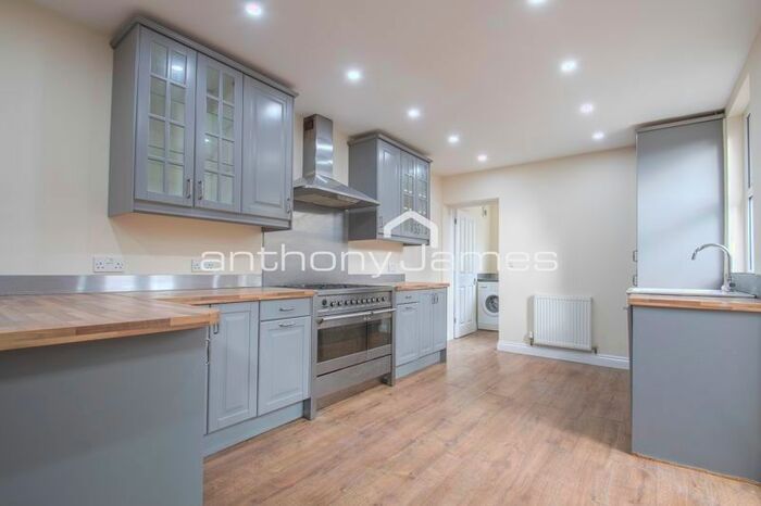 4 Bedroom Terraced House To Rent In Old Mill Road, Plumstead, SE18