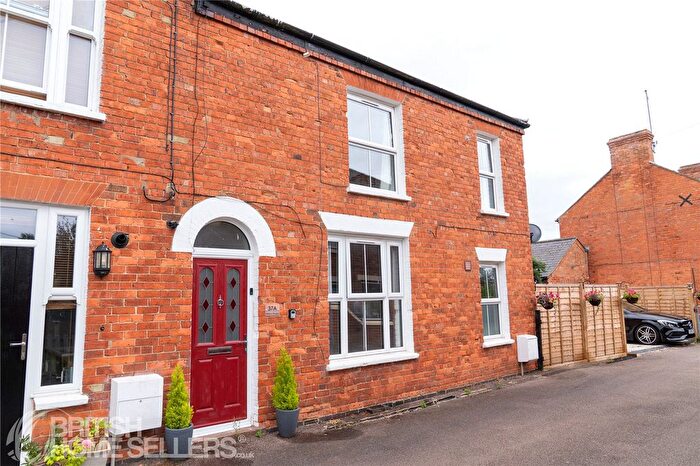 2 Bedroom Semi-Detached House For Sale In Hinton Road, Woodford Halse, Daventry, Northamptonshire, NN11