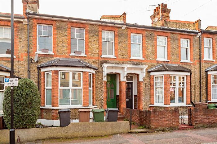 1 Bedroom Flat To Rent In Merton Road, London, E17