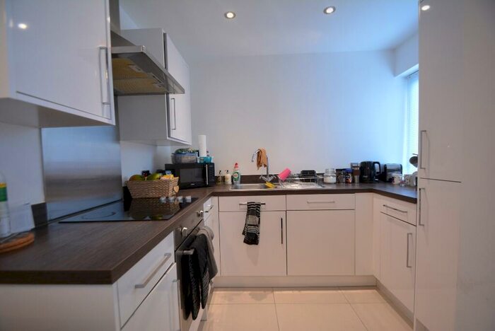 2 Bedroom Flat To Rent In Central Court, Lincoln Road, Peterborough, PE1