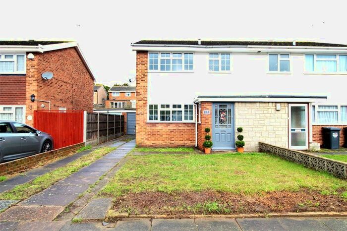 3 Bedroom Semi-Detached House To Rent In Windermere Close, Dartford, Kent DA1