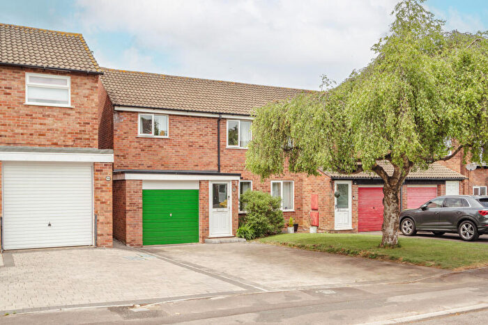 3 Bedroom End Of Terrace House For Sale In Charles Avenue, Stoke Gifford, Bristol, BS34
