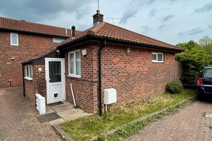 1 Bedroom Bungalow To Rent In Wesley Close, Bewbush, Crawley, West Sussex, RH11