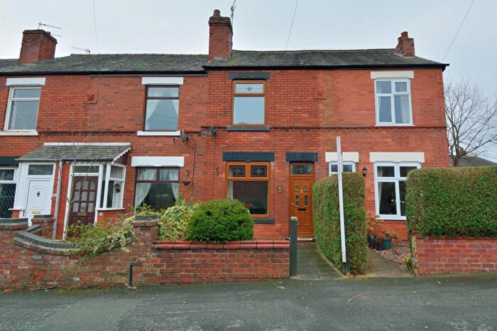 2 Bedroom Terraced House To Rent In Lyme Grove, Romiley, Stockport, Cheshire, SK6