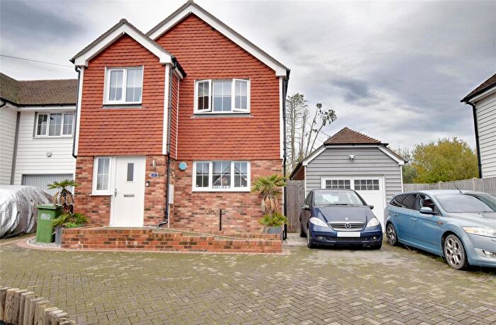 3 Bedroom Detached House For Sale In Lea Close, Brede, TN31