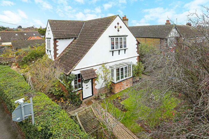 4 Bedroom Detached House For Sale In Old Bridge Road, Whitstable, Kent, CT5