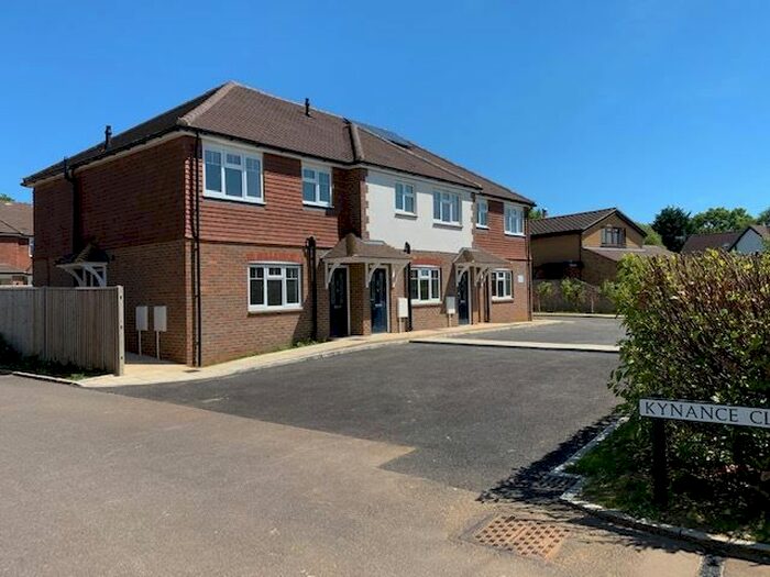 1 Bedroom Flat To Rent In Mullion House, Manor Fields, Godalming, GU8