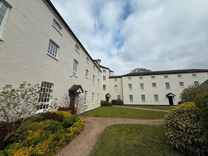 2 Bedroom Flat To Rent In Collett Road, Ware, SG12