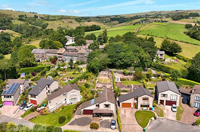 5 Bedroom Detached House For Sale In Fatherford Close, Diggle, Saddleworth, OL3