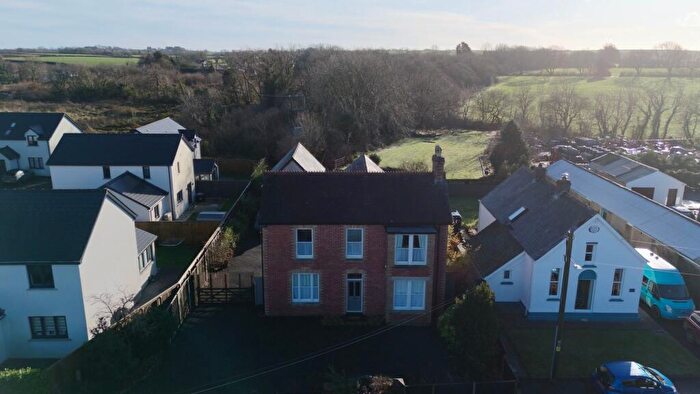 4 Bedroom Detached House For Sale In Clarbeston Road, SA63