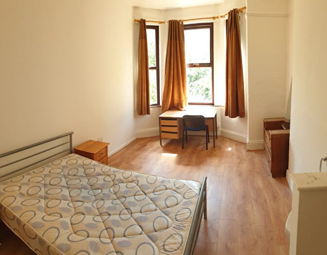 10 Bedroom Detached House To Rent In Parsonage Road, Withington, Manchester, M20