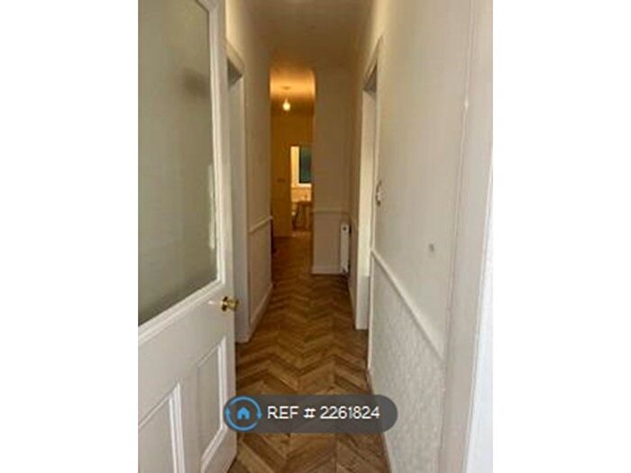 2 Bedroom Flat To Rent In Henderson Gardens, Edinburgh, EH6