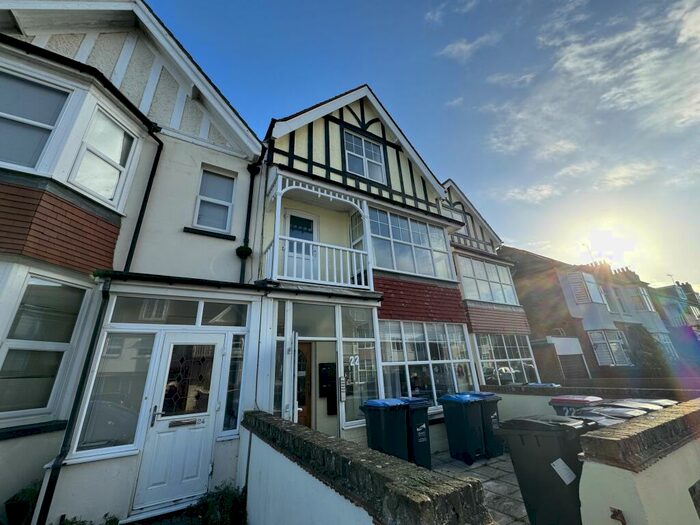 2 Bedroom Apartment To Rent In Westcliff Road, Margate, CT9