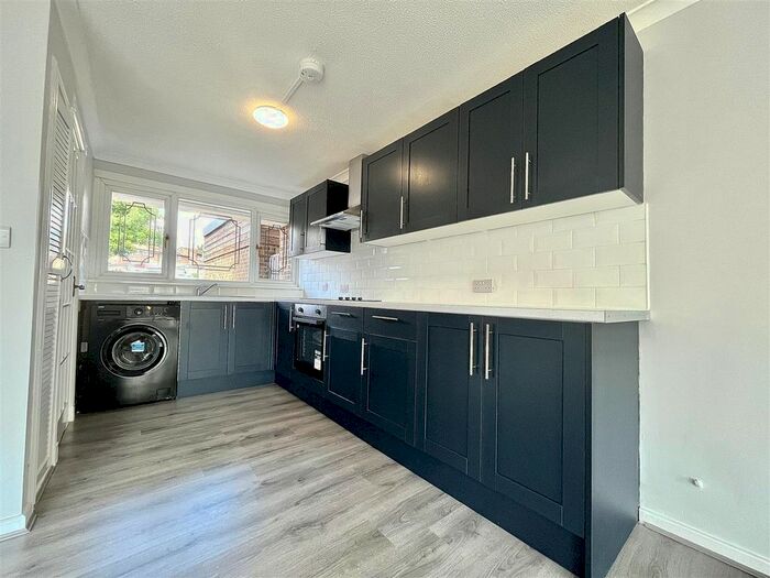 3 Bedroom Terraced House To Rent In Cavell Road, Cheshunt, Waltham Cross, EN7