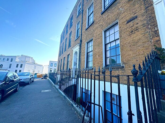 2 Bedroom Apartment To Rent In Chatham Place, Ramsgate, CT11