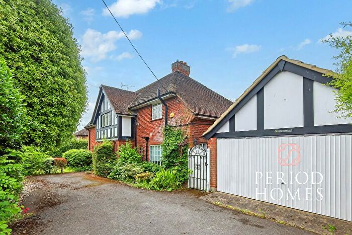 4 Bedroom Detached House For Sale In Post Office Road, Ingatestone, CM4