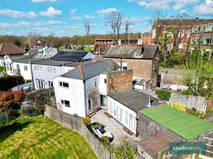 2 Bedroom Semi-Detached House To Rent In Whitehall Road, Woodford Green, Greater London, IG8