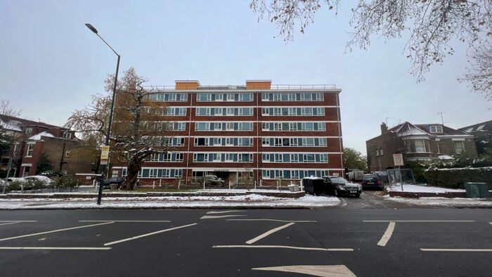 2 Bedroom Flat To Rent In Pharamond, Willesden Lane, Willesden Green, NW2