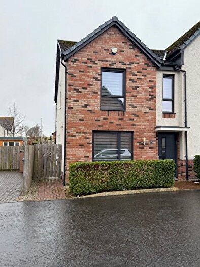 3 Bedroom Terraced House To Rent In Countesswells Park Place, Aberdeen, AB15