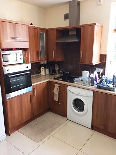 3 Bedroom House To Rent In Lancing Road, Sheffield, S2