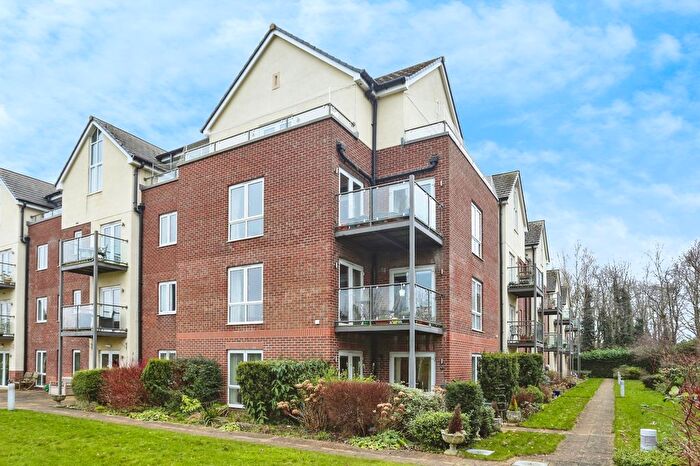 3 Bedroom Flat For Sale In Nelstrop Road, Heaton Chapel, Stockport, SK4