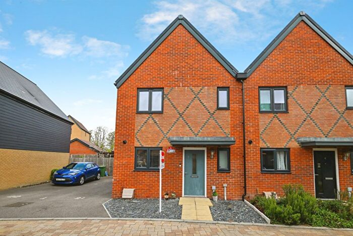 3 Bedroom Terraced House For Sale In Ruby Close, Langley, Maidstone, ME17